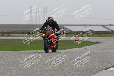 media/Nov-30-2025-TrackDaz (Sun) [[d8b22663df]]/B Group/Session 5 (Wheelie Bump)/